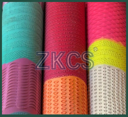 Aperto de alça de silicone.